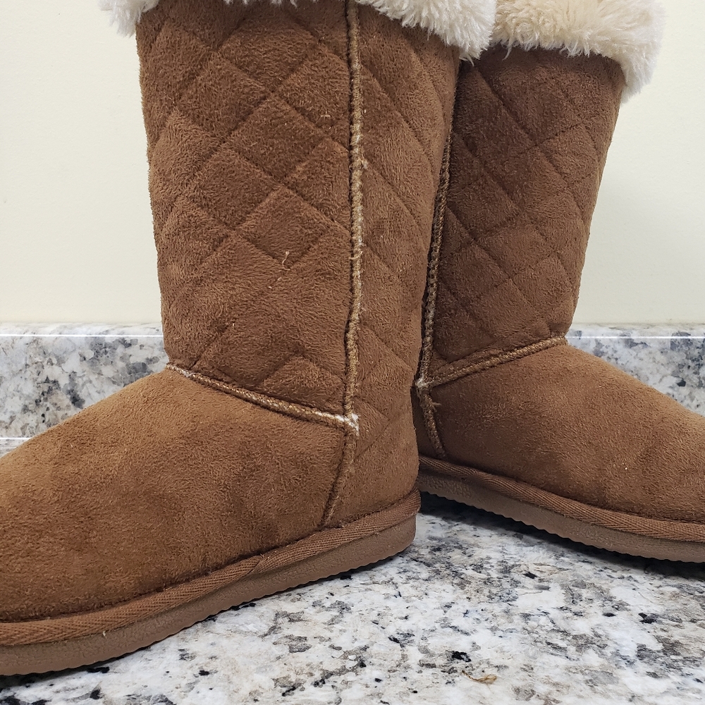 Apres by Lamo Faux Suede Buckskin Faux Fur Boots Girl's Size 1Y - Picture 5 of 16